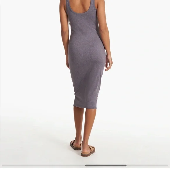Vuori Halo Essential Dress - Picture 2 of 4